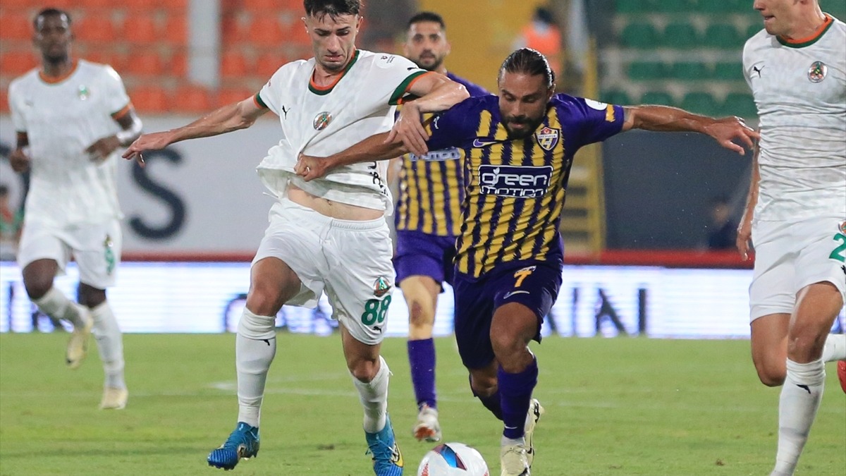 Bu akşam kimin maçı var?