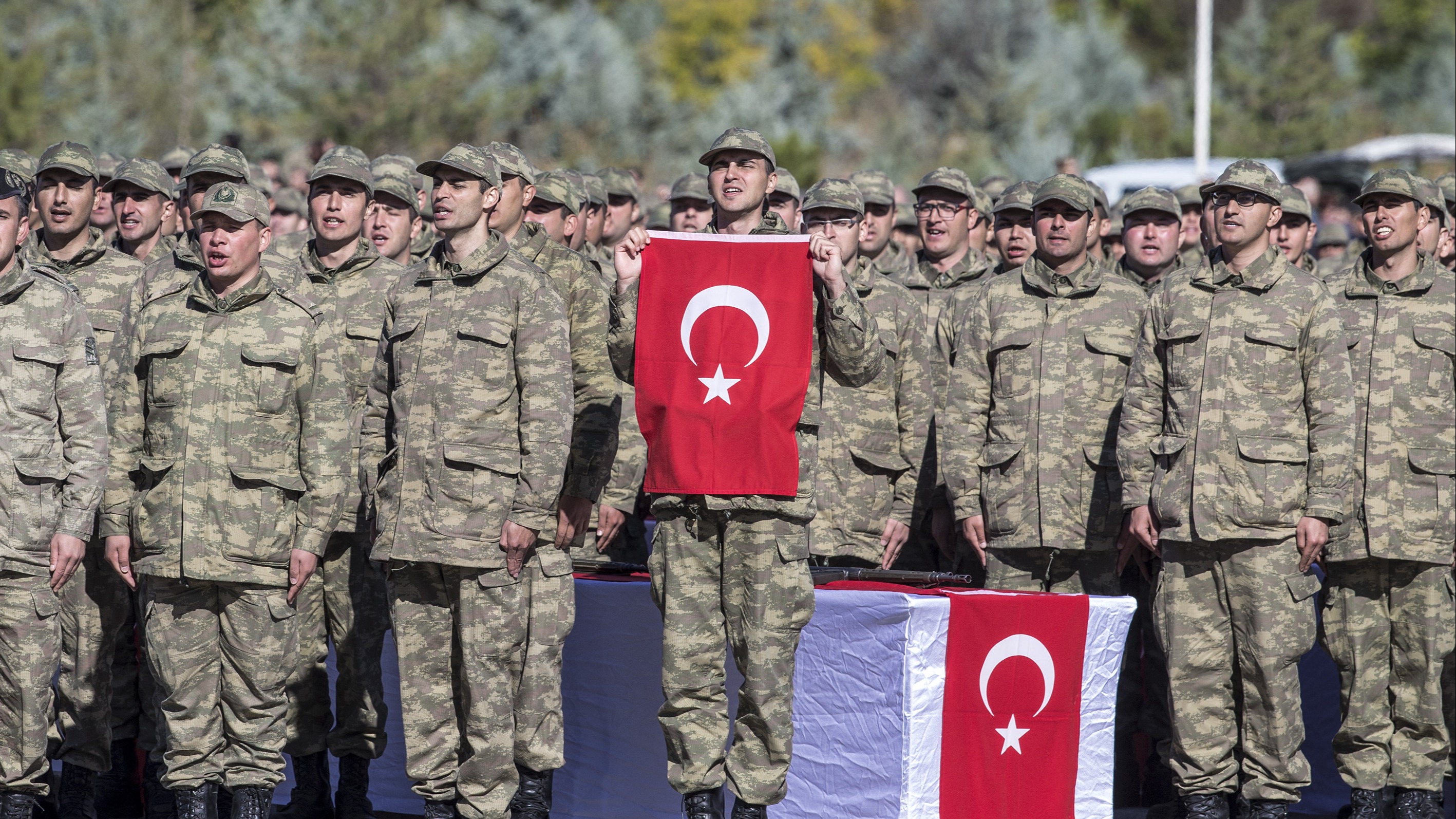 Yemin törenindeki askerler. Fotoğraf: AA