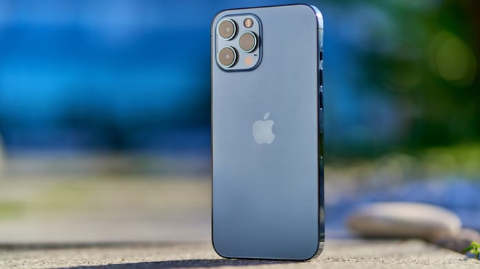 Apple tüm ürünlerine zam yaptı: En pahalı iPhone 100 bin TL oldu