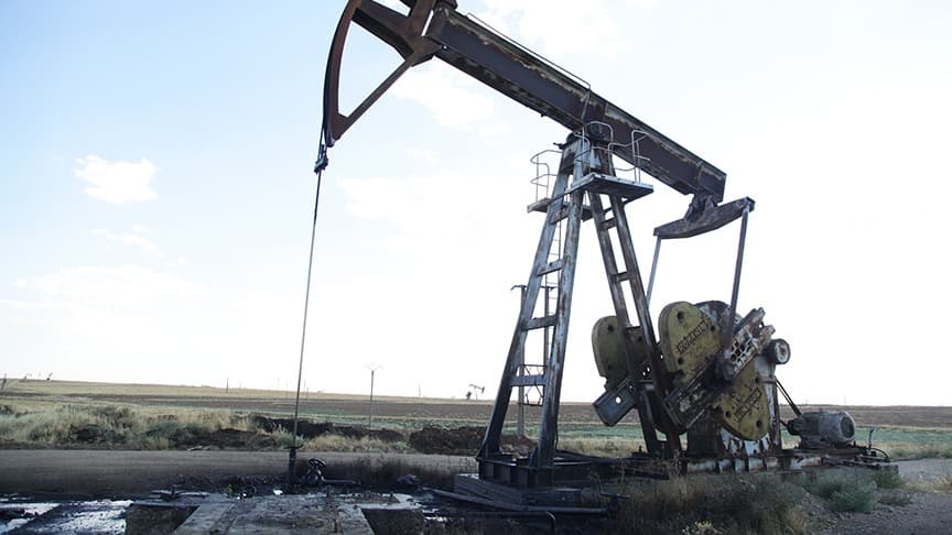 Suriye'de PKK'nın yıllık 2,5 milyar dolarlık petrol yağınağı