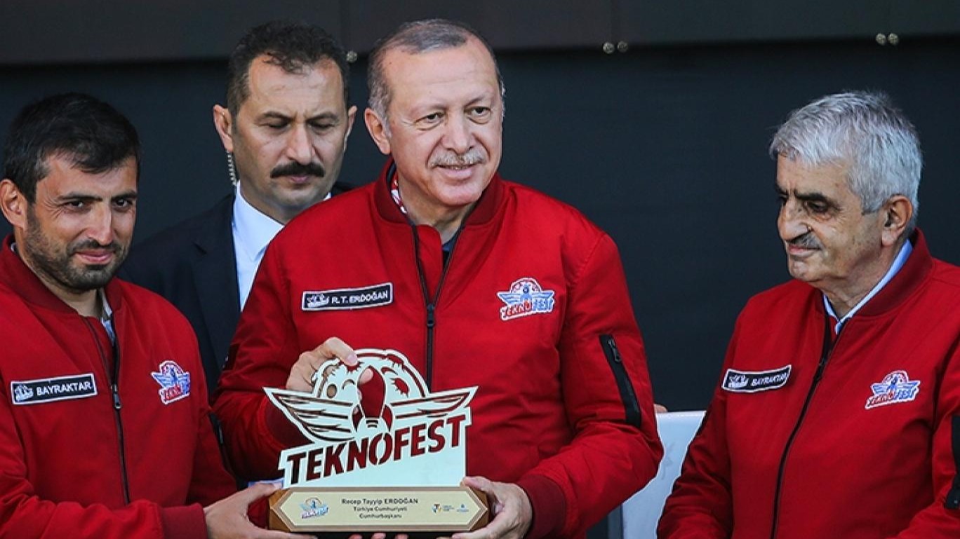 Özdemir Bayraktar’ın hayat hikayesi