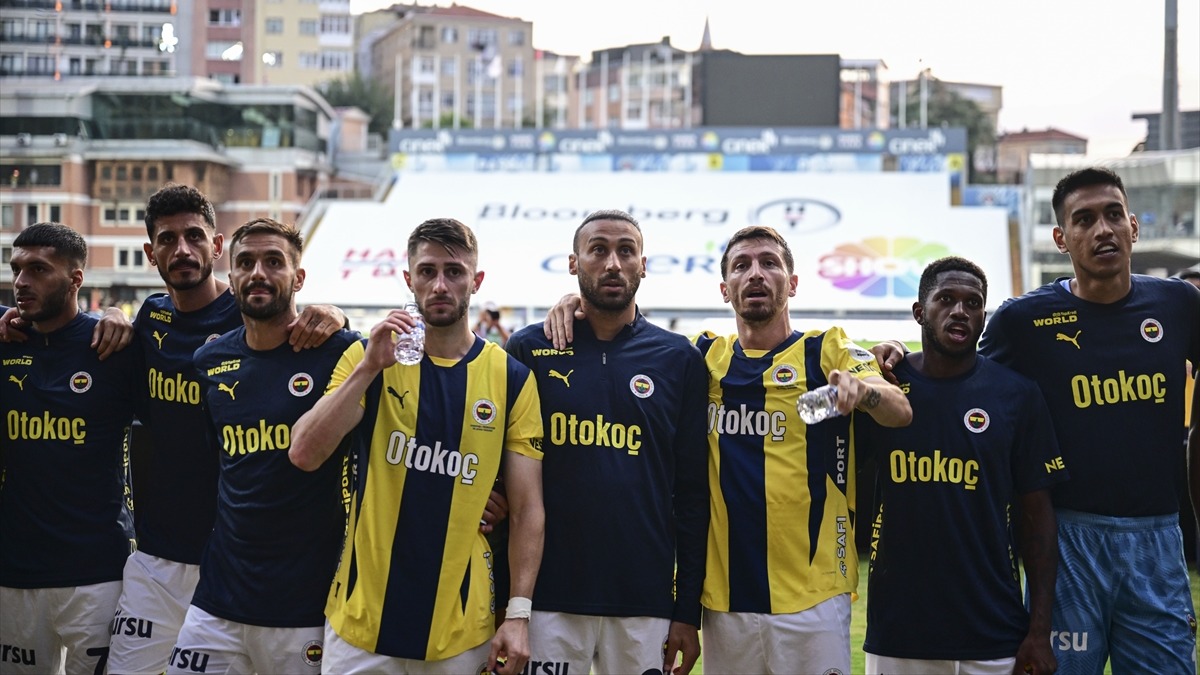 Fenerbahçe - Galatasaray CANLI