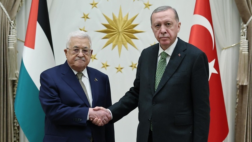 Filistin Devlet Başkanı Mahmud Abbas ve Türkiye Cumhurbaşkanı Recep Tayyip Erdoğan'ın Cumhurbaşkanlığı Külliyesi'nde yaptığı görüşme.
