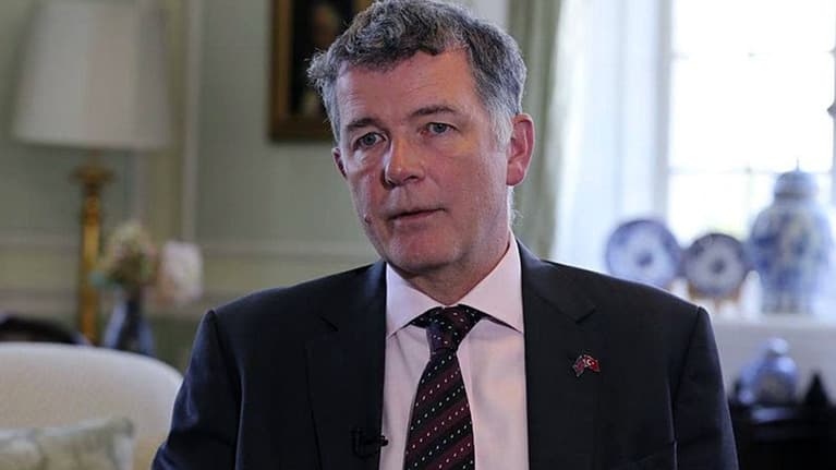 MI6 Başkanı Moore: Rus muhalifler casus olarak çalışıyor