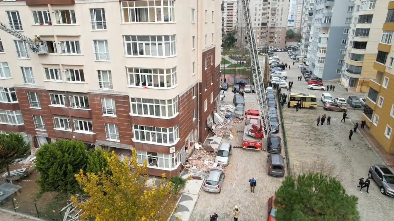 Beylikdüzü’nde 14 katlı binada patlama meydana geldi! Beylikdüzü patlama son durum belli oldu