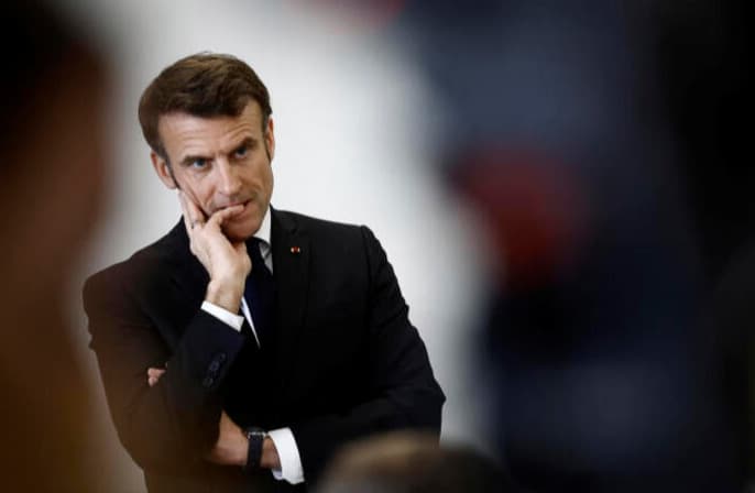 Fransa'da Cumhurbaşkanı Macron'dan istihbarat şefine tepki: Darbeyi öngöremedin
