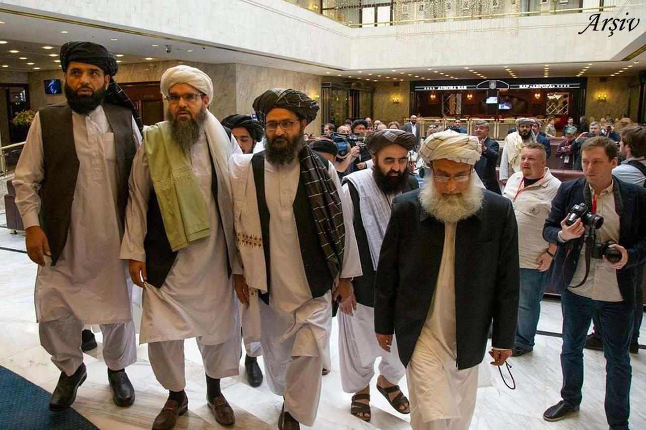 Katar Başbakanı, Taliban lideriyle Kandahar'da gizli görüşme yaptı