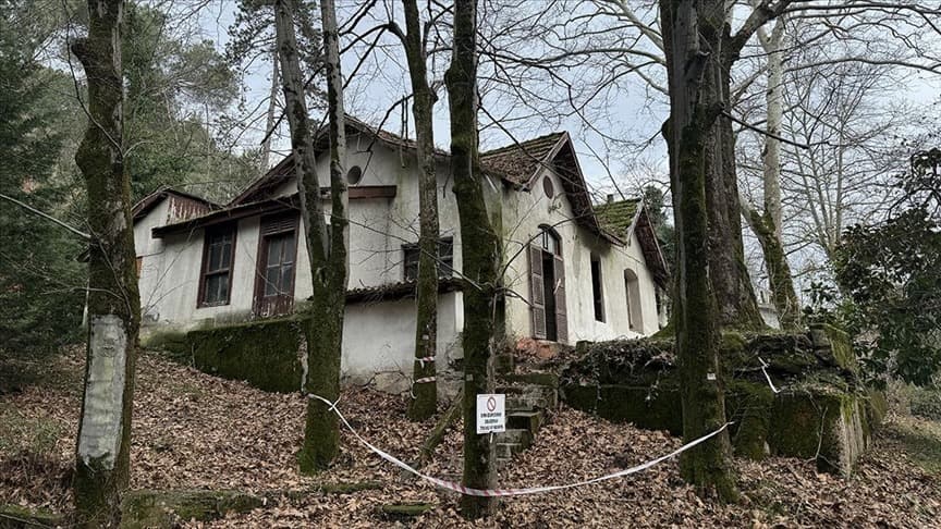 Yalova Termal Kaplıcaları'ndaki 120 yıllık Fransız evi restorasyonu