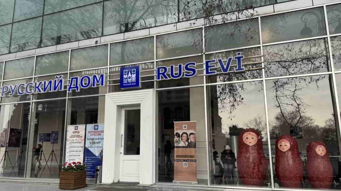 Azerbaycan Rus Evi'ni neden kapattı?
