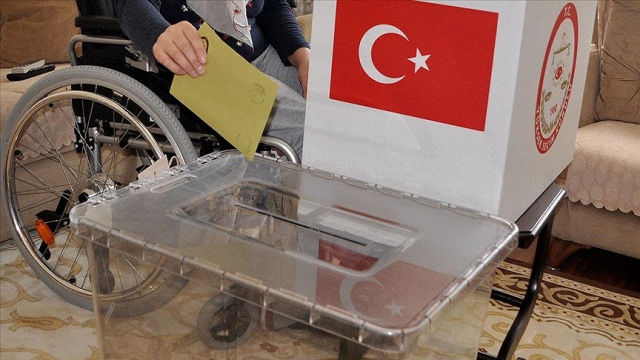Seyyar sandıkta oy kullanabilmek için son başvuru bugün