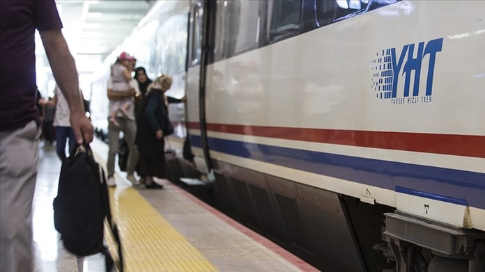 Yüksek Hızlı Tren biletlerine zam geldi! İşte yeni Yüksek Hızlı Tren bilet fiyatları