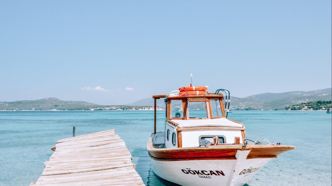 İzmir Dikili Garip Adası 1 milyar TL’ye alıcısını bekliyor! Garip Adası satıldı mı, ne kadar?