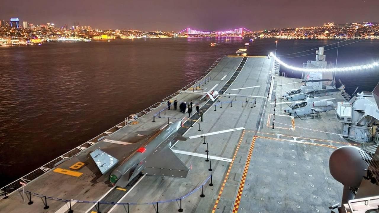 İtalyan Donanması, savaş gemilerine drone entegrasyonu için Fincantieri'yi atadı