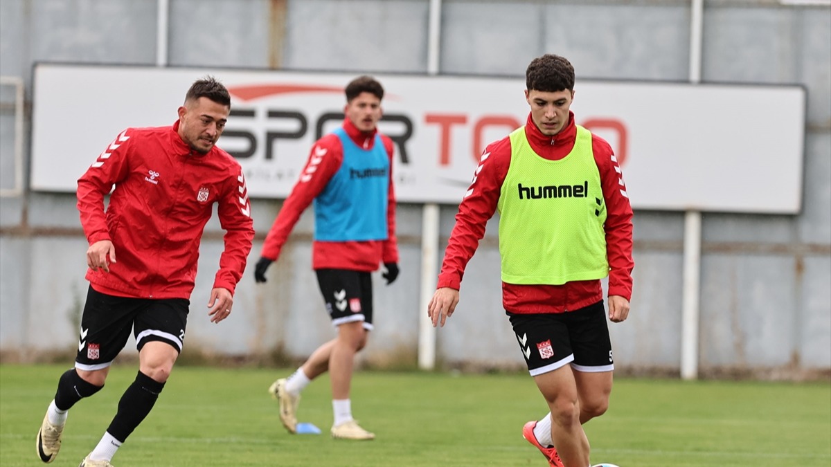 Adana Demirspor - Sivasspor maçı