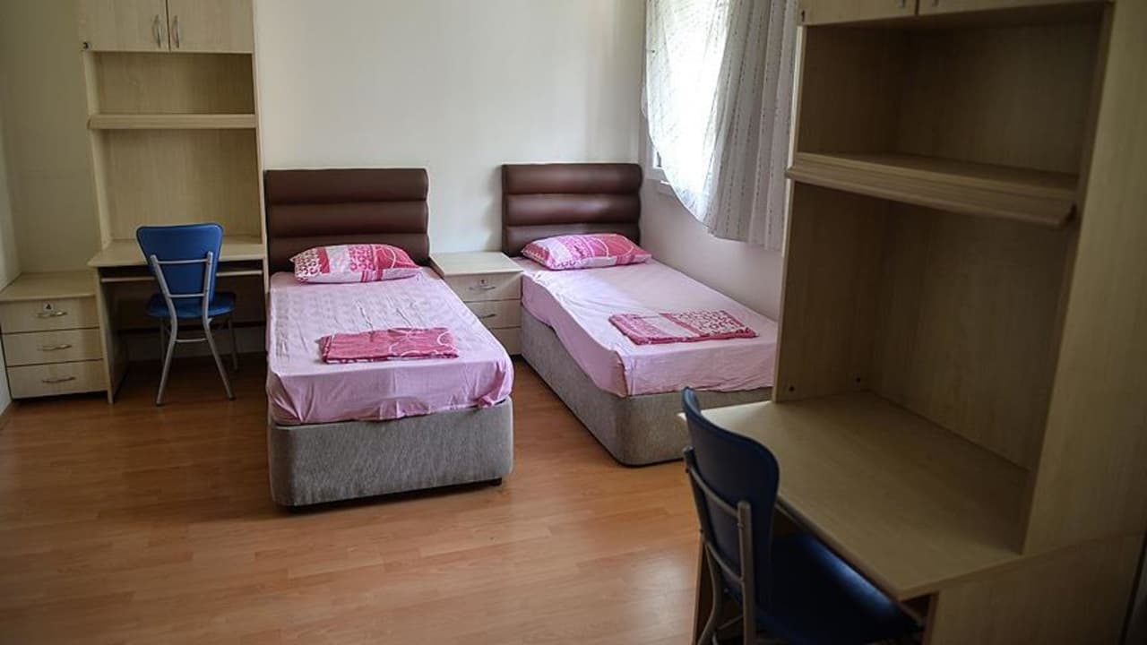 İBB'nin öğrenci yurtlarına yüzde 36,84 zam