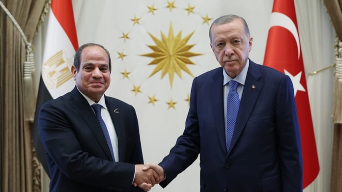 12 yıl sonra ilk kez Türkiye’ye gelen Sisi kimdir?