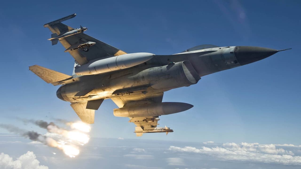 Yunanistan, NATO'nun Baltık bölgesinde Hava Polisliği için F-16 konuşlandırma talebini reddetti