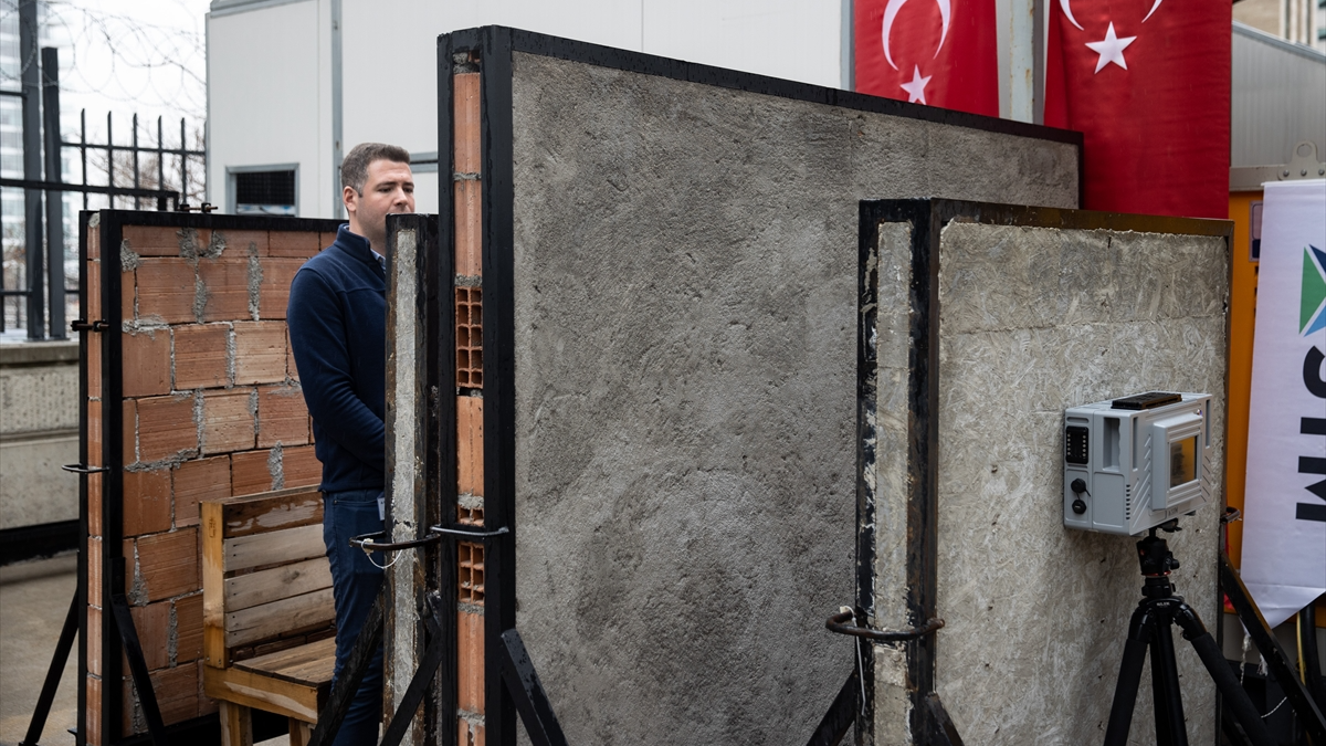 Depremdehayat kurtaran "Duvar Arkası Radar"a talep arttı