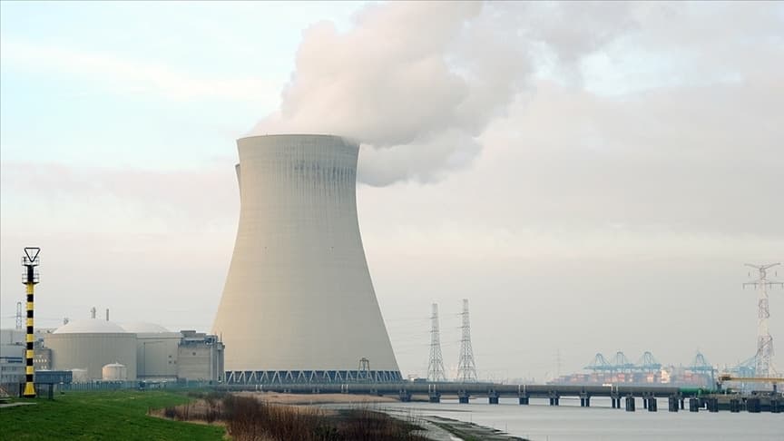 FT: Suudi Arabistan, Çin'in nükleer enerji santrali inşa etme teklifini değerlendiriyor