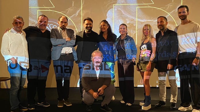 Fantasİstanbul'da Özge Özberk'in 'tatlı' krizi