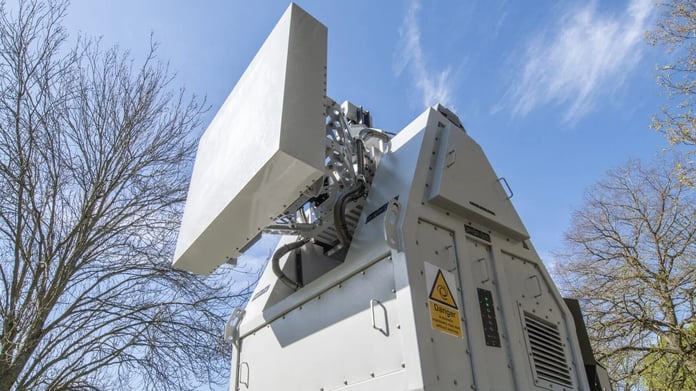 İngiltere düşük maliyetli Radyo Frekansına Yönlendirilmiş Enerji Silahı geliştirdiğini açıkladı