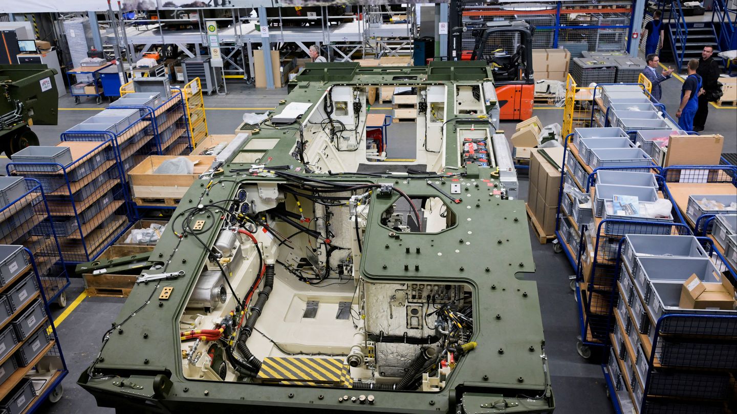İtalya, Rheinmetall'e 20 milyar avroluk tank siparişi vermeyi planlıyor