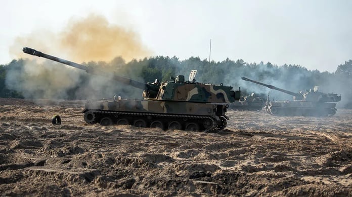 Romanya, Güney Kore’den 920 milyon dolara 155mm K9 obüsleri alıyor