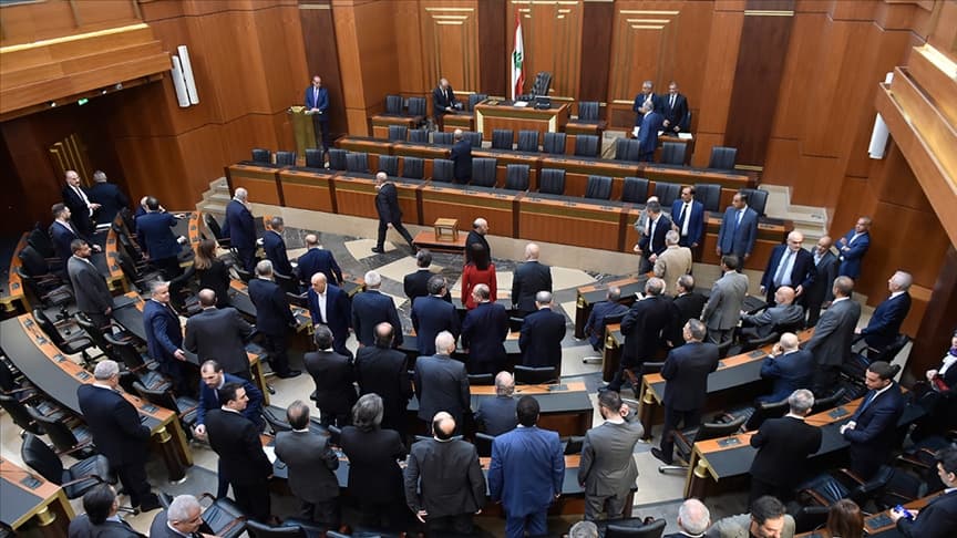 Lübnan'da cumhurbaşkanı 12'inci turda da seçilemedi