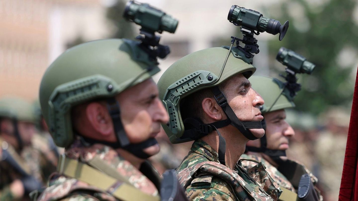 Ermenistan, Hindistan’dan silah alımlarına devam ediyor