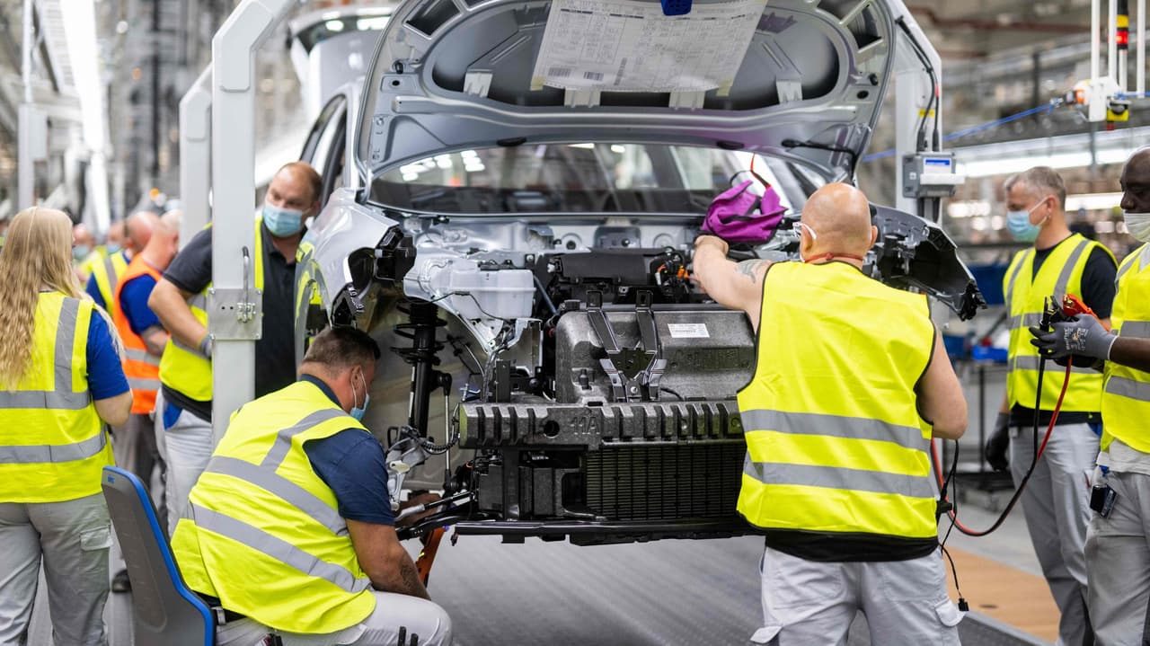 Almanya'da sendika, Volkswagen'i uyardı: Anlaşamazsak greve gideriz, hata yapmayın