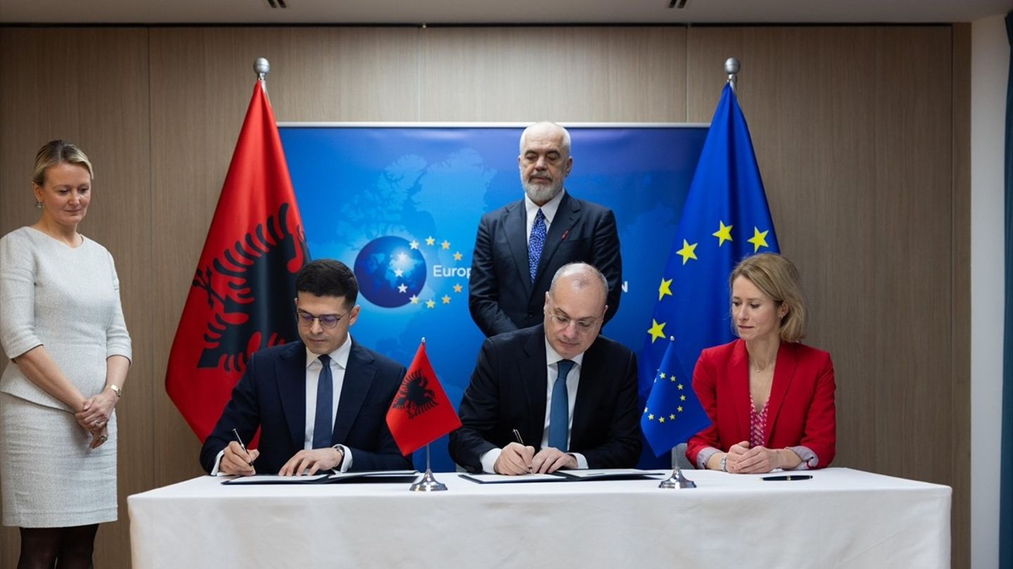 Arnavutluk ile AB, Güvenlik ve Savunma Ortaklığı Anlaşması imzaladı