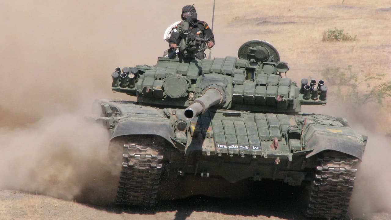 Hindistan eskiyen T-72 tanklarını ihraç etmeyi planlıyor