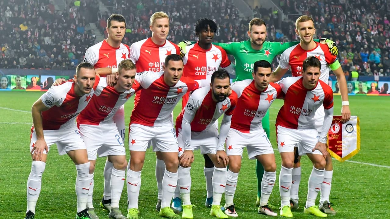 3 Büyükler Avrupa sahnesinde! Slavia Prag nerenin takımı?