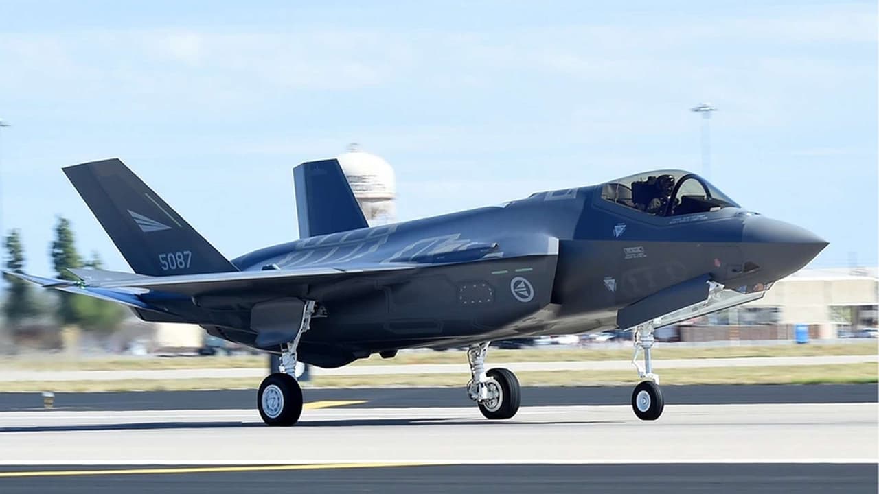 Dört yeni F-35 savaş uçağı Norveç'e teslim edildi