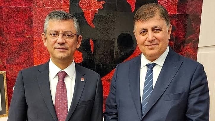 CHP’nin kalesi İzmir’de neler oluyor ?