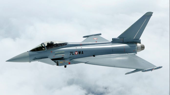 İspanya 25 ek Eurofighter uçağı sipariş etti