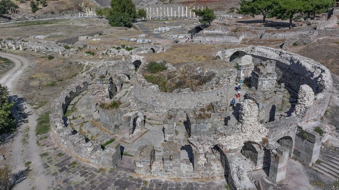Antik dönemin tıp okulu Asklepion