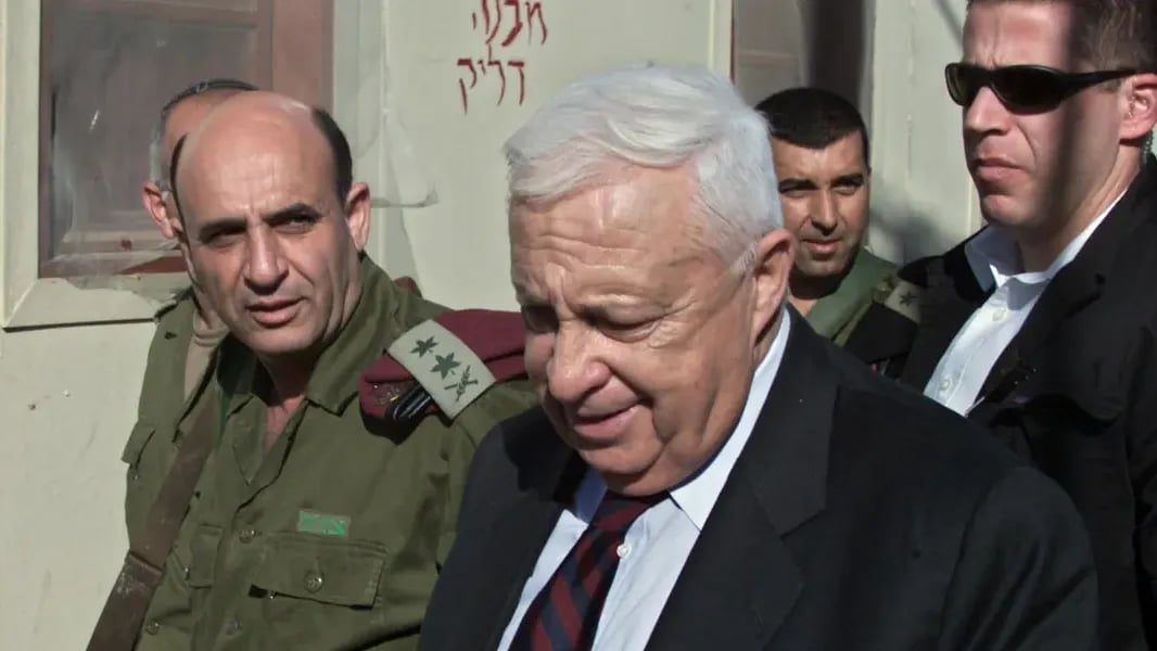 &nbsp;Yitzhak Rabin ile Ehud Barak hükümetlerine danışmanlık yapan General Shaul Arieli