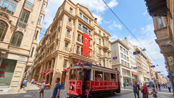İstanbul Barosu, 23 Şubat'ta olağanüstü kurultay kararı aldı