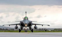 Fransa’dan 42 adet Rafale savaş uçağı siparişi