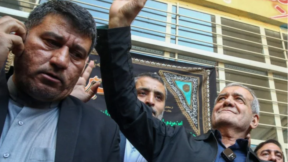 Mesud&nbsp;Pezeşkiyan