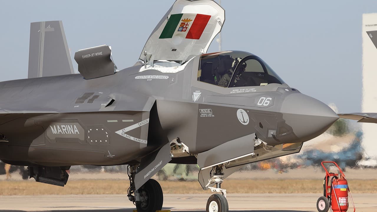 İtalya'nın F-35B savaş uçakları harekât kabiliyeti kazandı