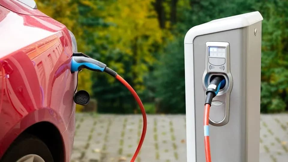 Elektrikli otomobil ithalatında tüketici koruma düzenlemesi yürürlükte