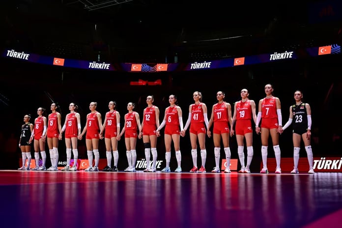 Milletler Ligi'nde finaller öncesi son prova: A Milli Kadın Voleybol Takımı, son grup maçında Sırbistan ile karşılaşıyor