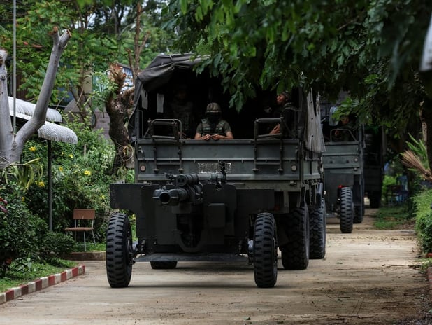 Tayland-Kamboçya sınır hattındaki 100 bin kişi tahliye edildi