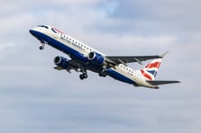 Aşırı sıcak hava uçuşu imkansız hale getirdi: 20 yolcu indirildi