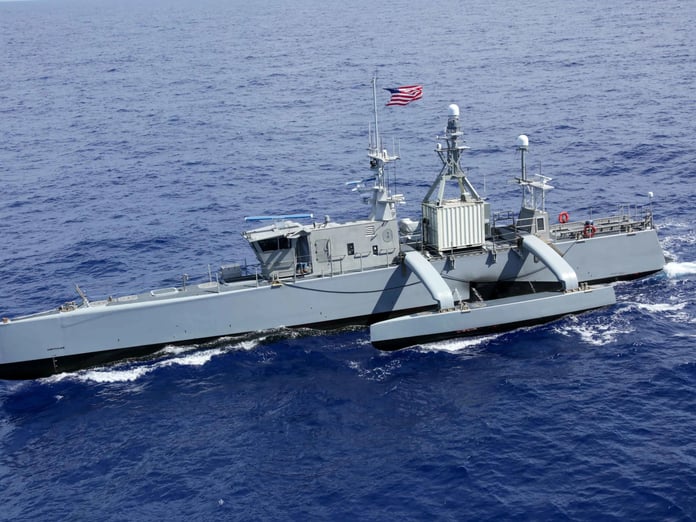 ABD Donanması, insansız sistemler sorumlusu amirali görevden aldı