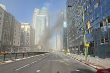 İran'dan İsrail'e son 48 saatin en büyük füze saldırısı: Tel Aviv'de büyük yıkım