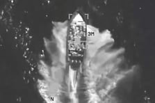 ABD ordusu uluslararası sularda 5 tekneyi hedef aldı: 8 ölü