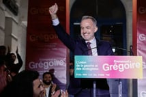 Paris seçimlerinde sosyalistler zafer elde etti